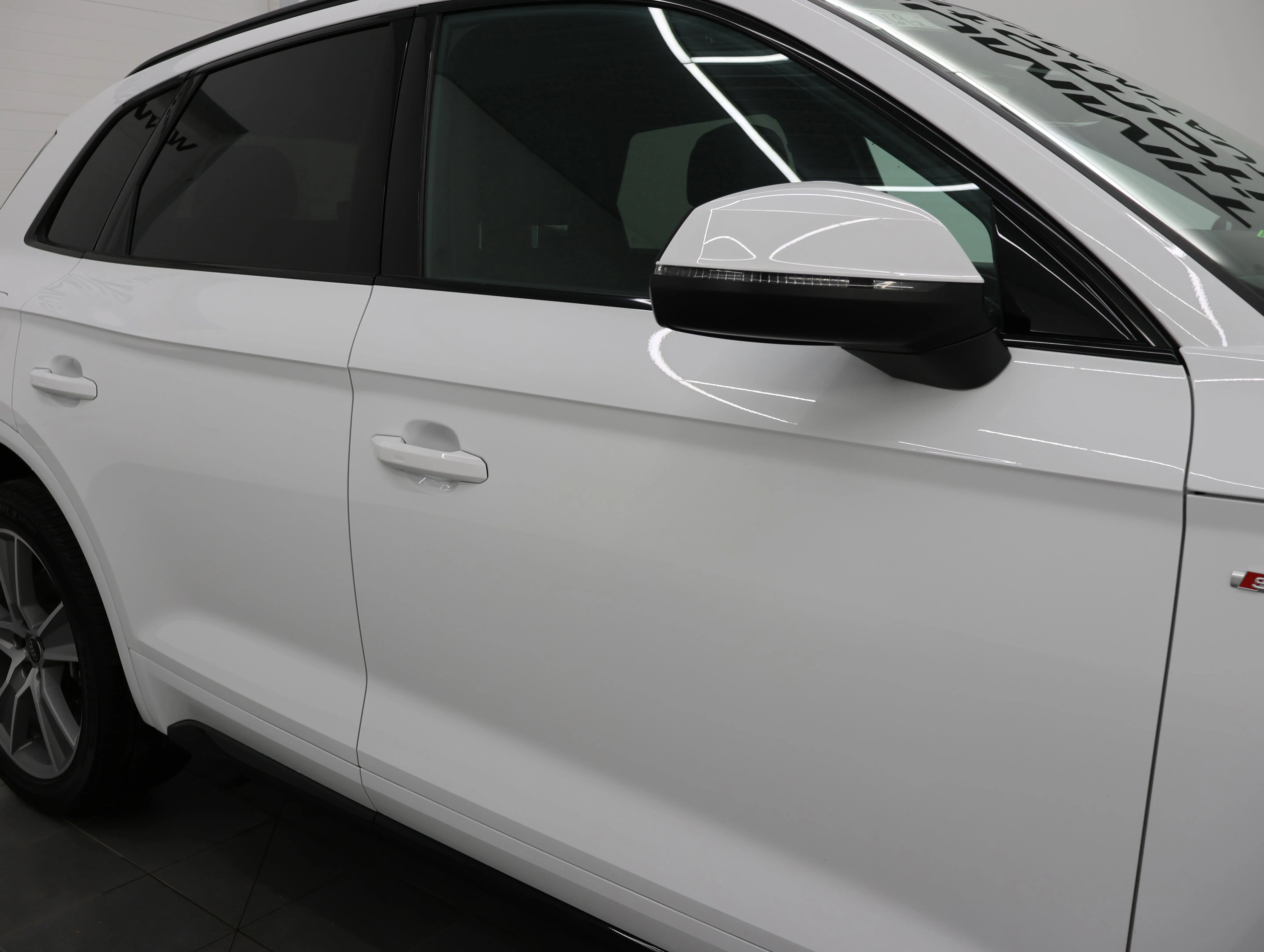 Used 2025 Arkona White Audi 45 S line Premium image 24