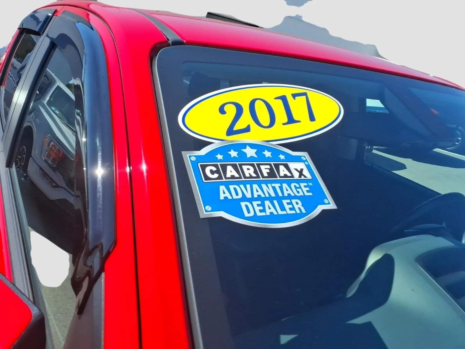 Used 2017 Red Hot G7c Chevrolet Z71 image 9