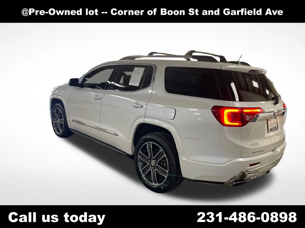Used 2018 White GMC Denali image 3
