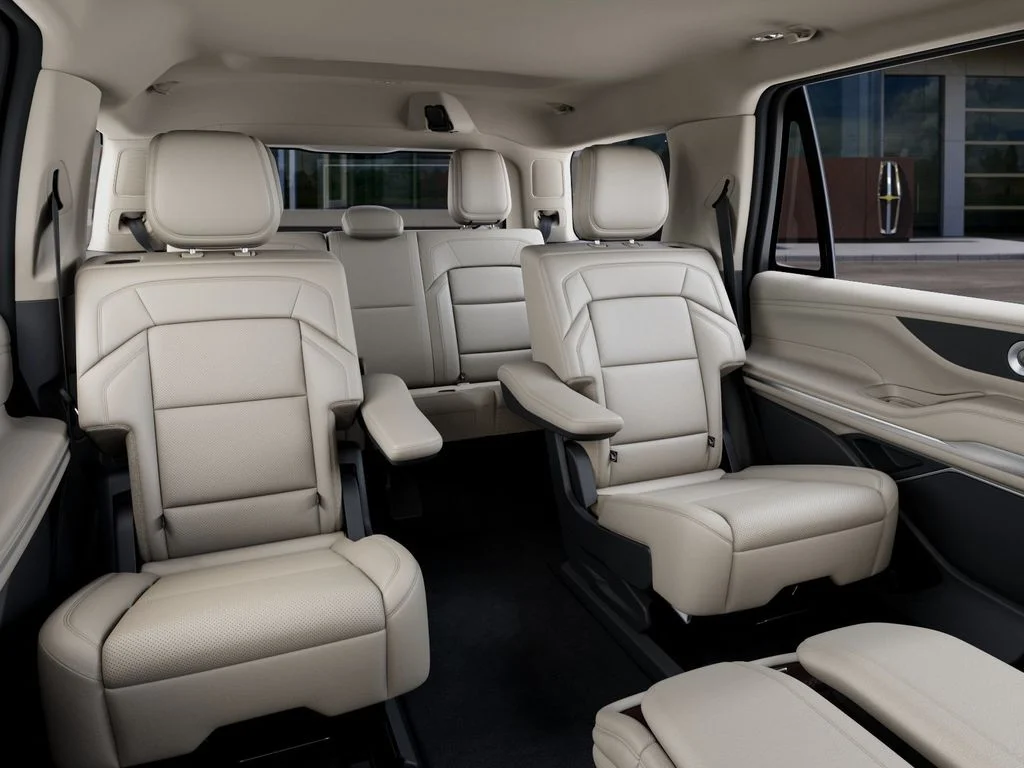 New 2027 Pristine White Metallic Tri-Coat Lincoln Premiere image 12