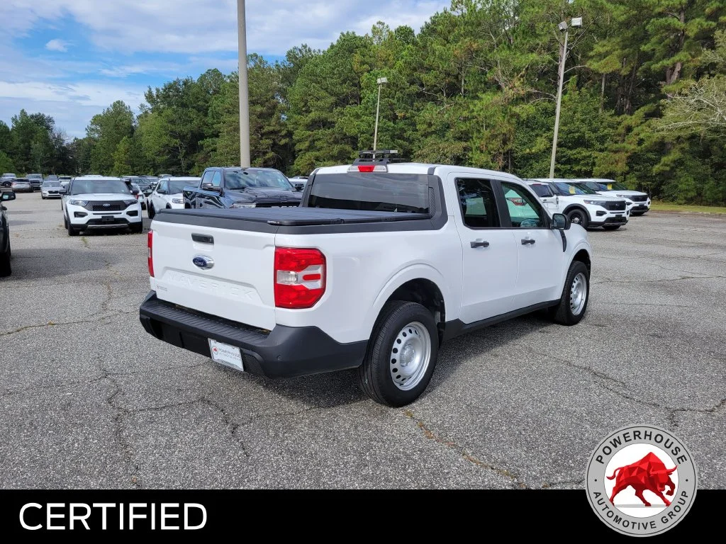 Used 2022 White Ford XL image 6