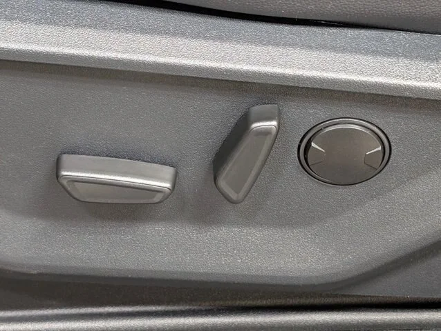 New 2026 Agate Black Metallic Ford F-250® Lariat® image 58