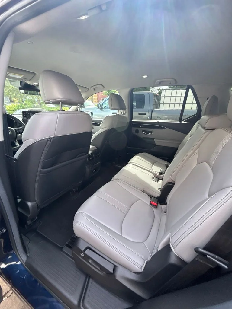 Used 2025 Blue Honda EX-L image 16