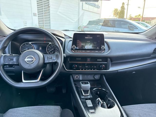 2023 Nissan Rogue SV - Photo 12