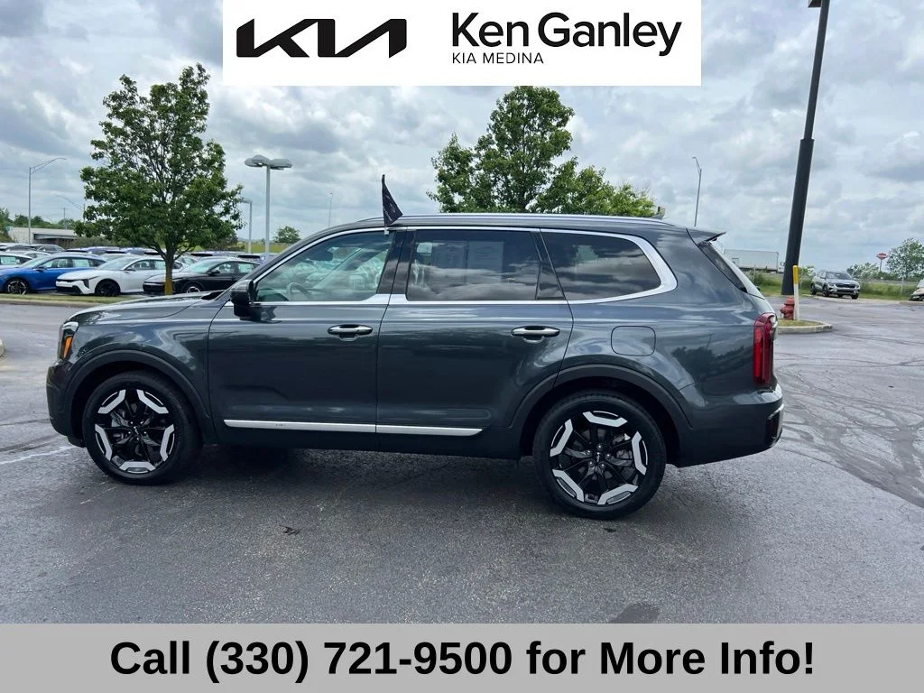 Certified Used 2024 Gray Kia S image 16