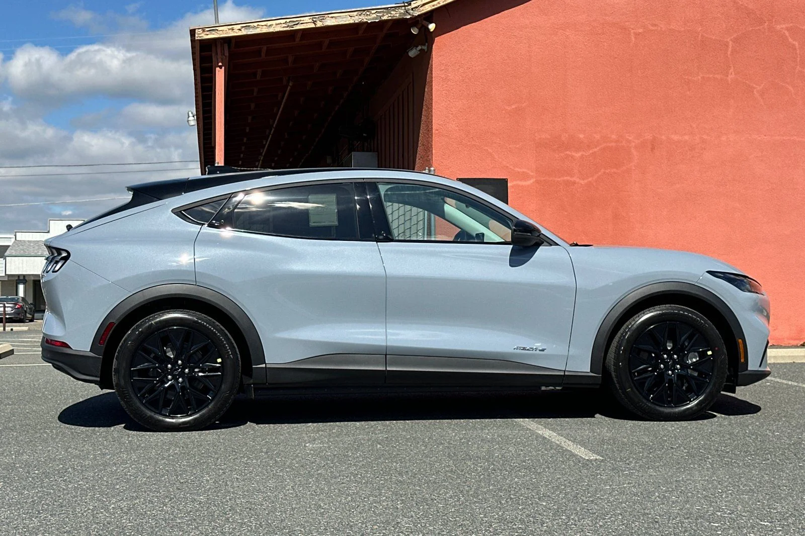New 2026 Glacier Gray Metallic Tri-coat Ford Select image 3