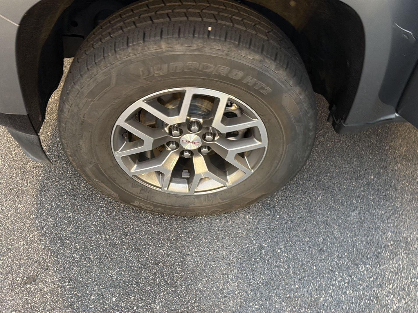 Used 2021 Satin Steel Metallic GMC 4WD AT4 w/Leather image 38