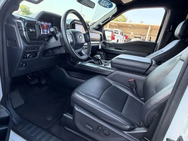 Certified Used 2023 Avalanche Ford XLT image 10