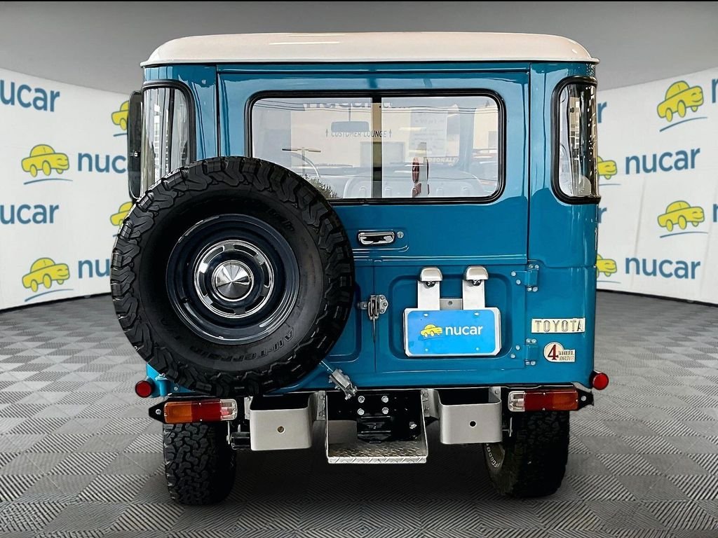 Used 1980 Blue Toyota  image 5