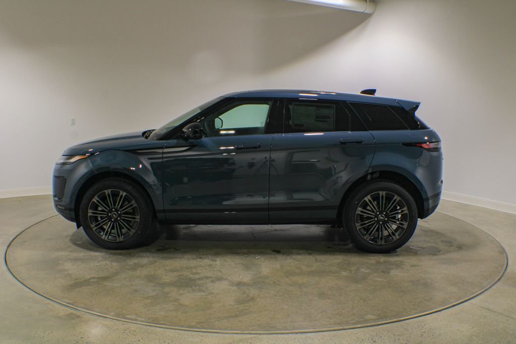 New 2026 Tribeca Blue Land Rover S image 3