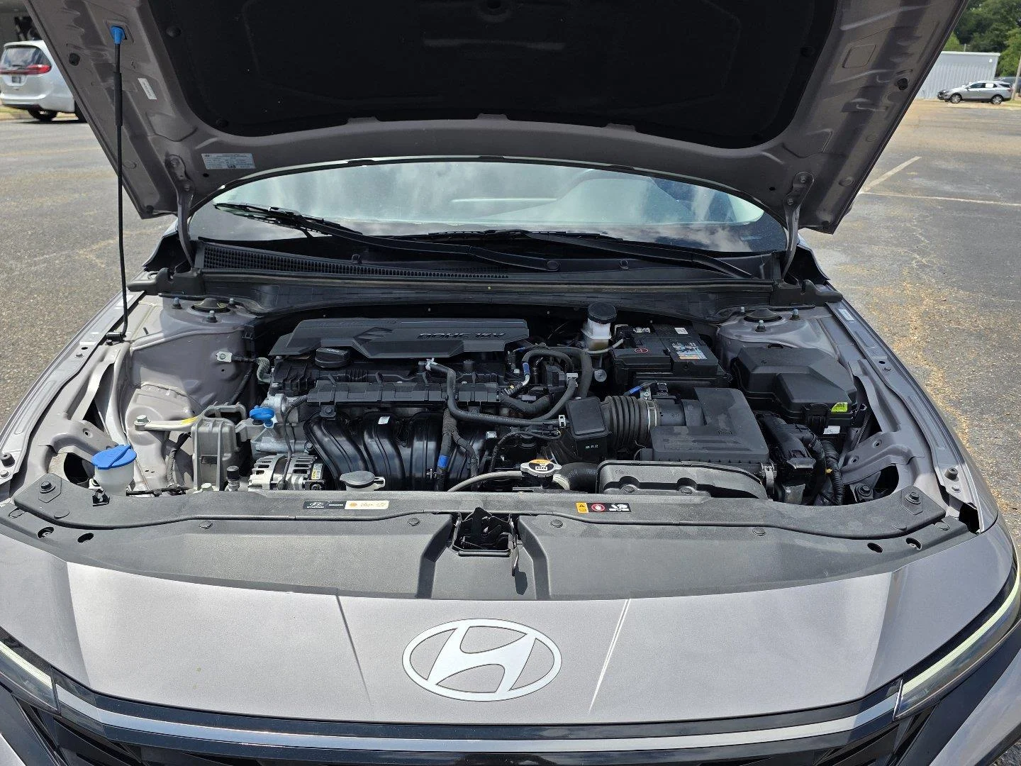 Used 2025 Fluid Metal Hyundai SEL Convenience image 28