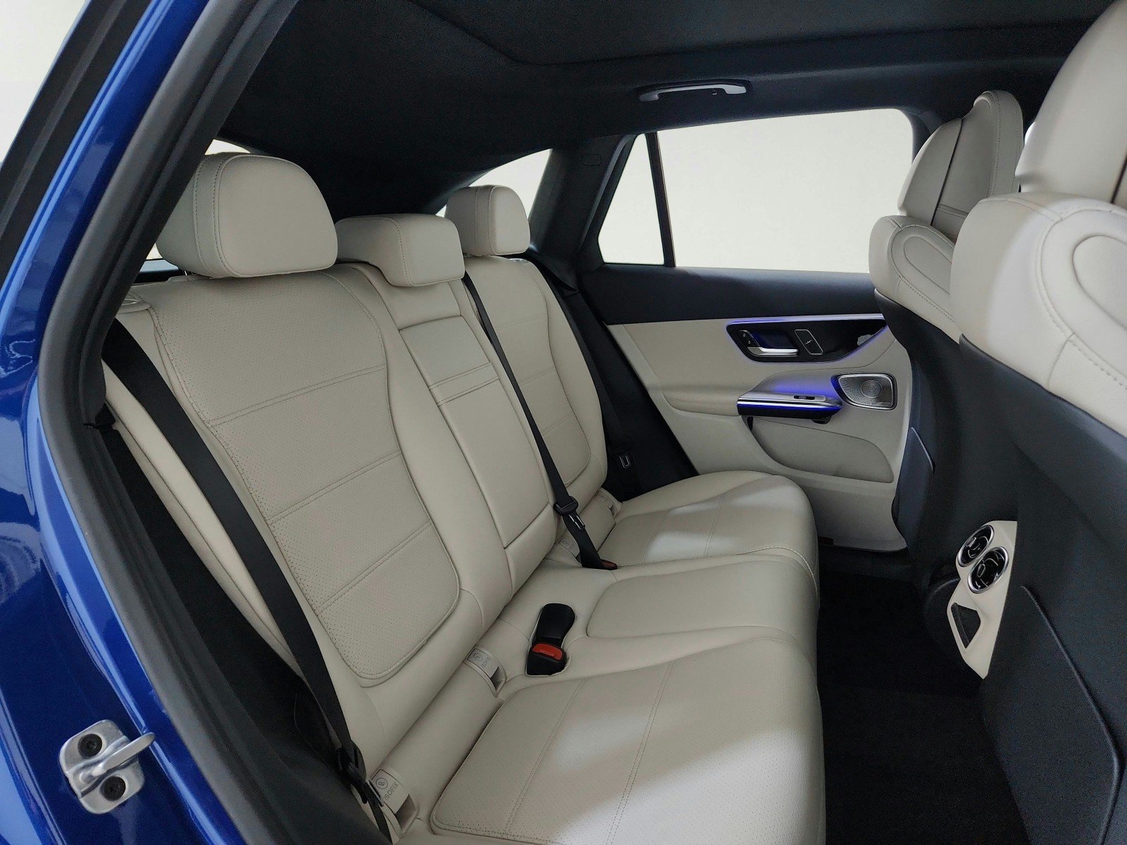 Certified Used 2026 Starling Blue Metallic Mercedes-Benz GLC 300 image 21