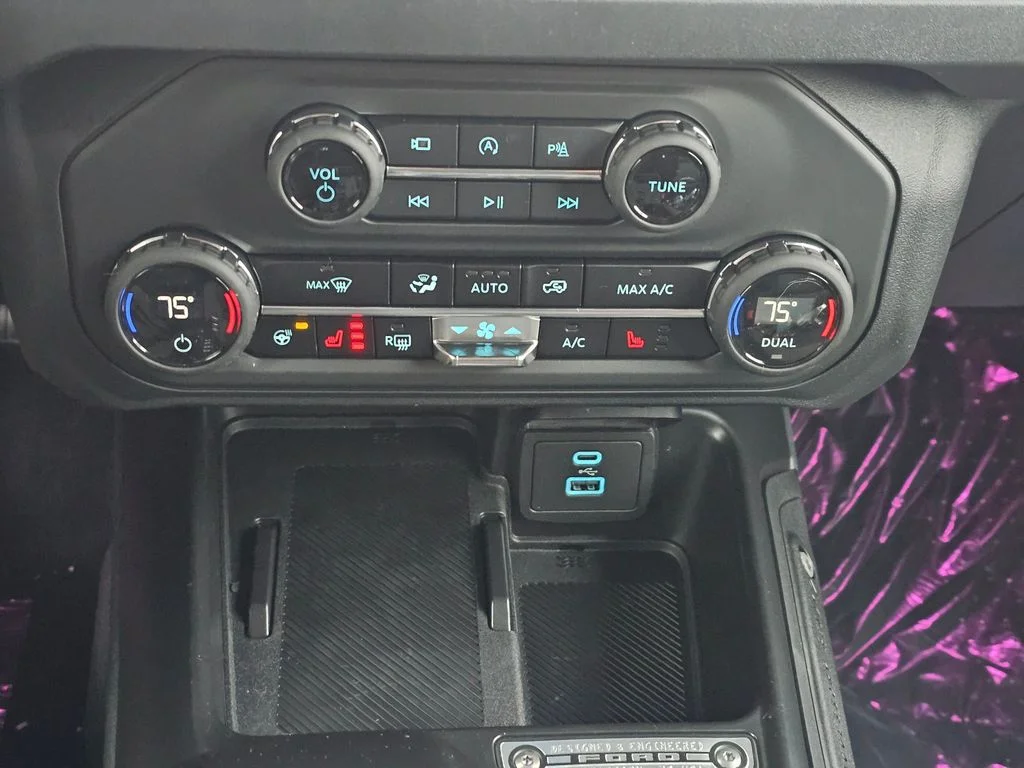 New 2025 Black Ford Outer Banks image 29