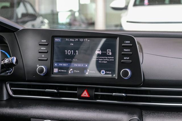 Certified Used 2025 Silver Hyundai SE image 15
