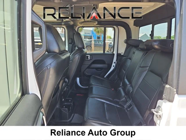Used 2020 White Jeep Overland image 10