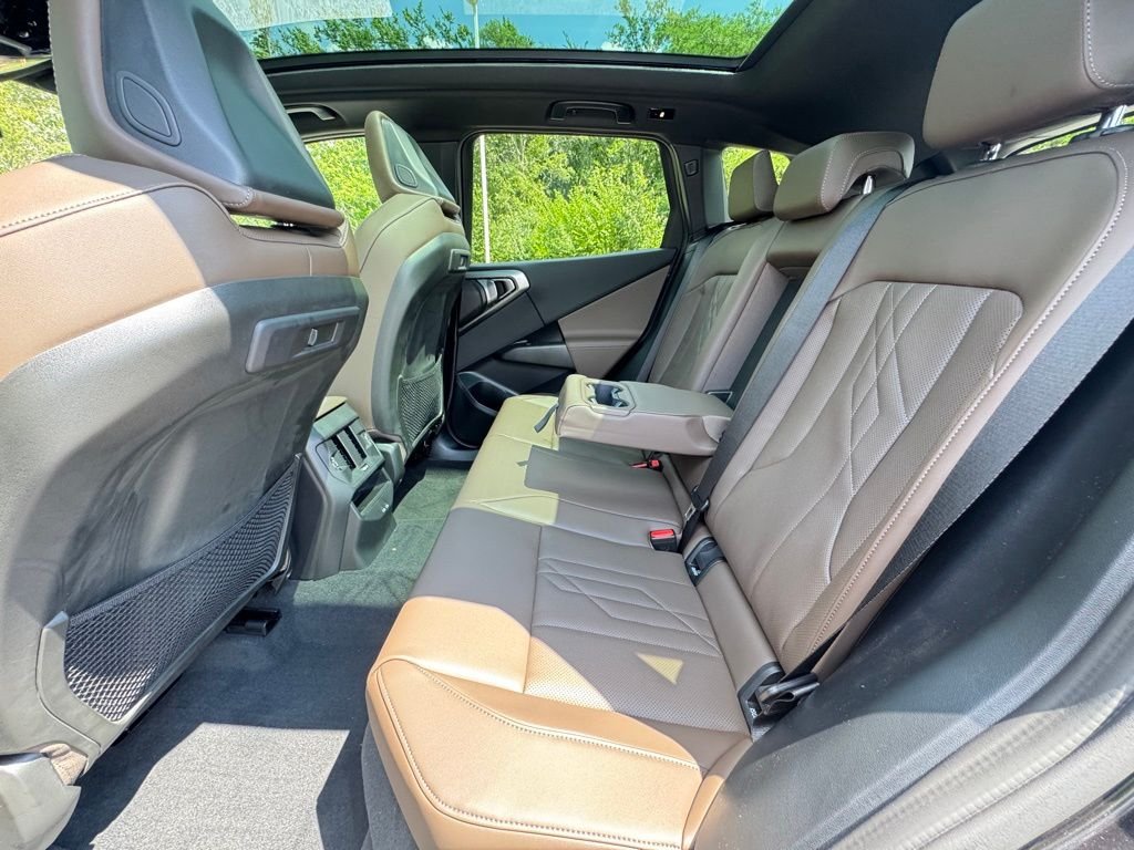 2026 BMW X3 30 - Photo 21