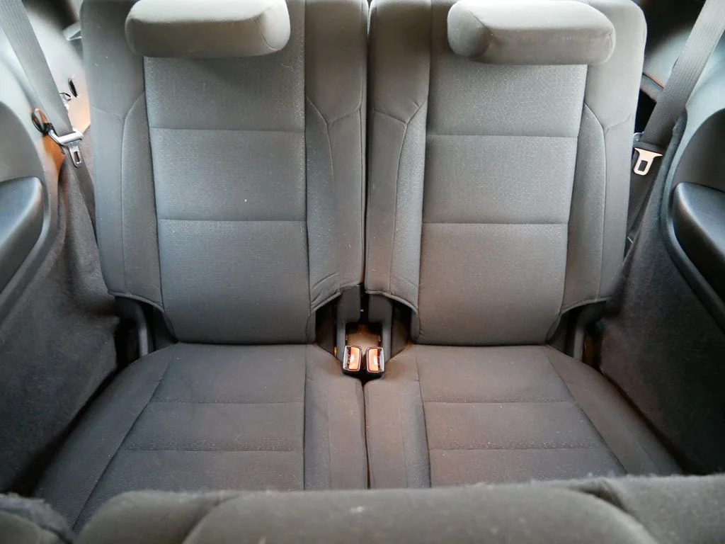 Used 2015 Gray Dodge SXT image 14