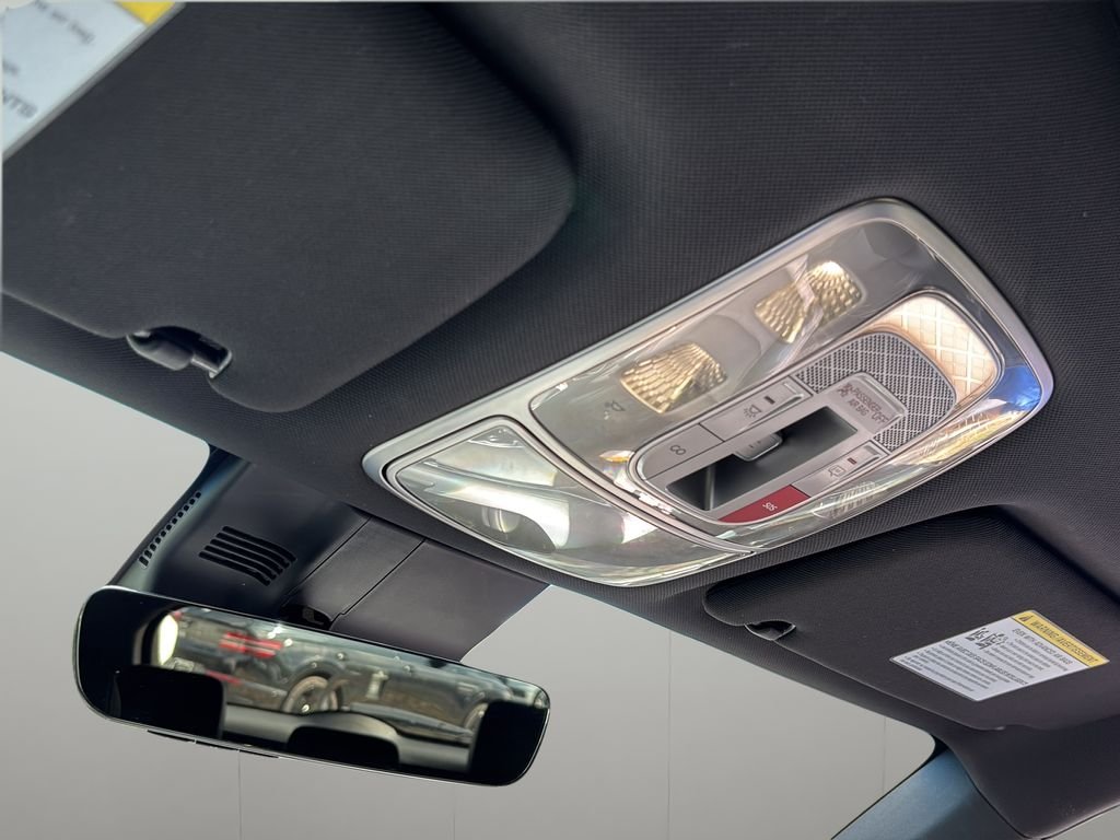 2023 GENESIS GV70 Standard - Photo 31