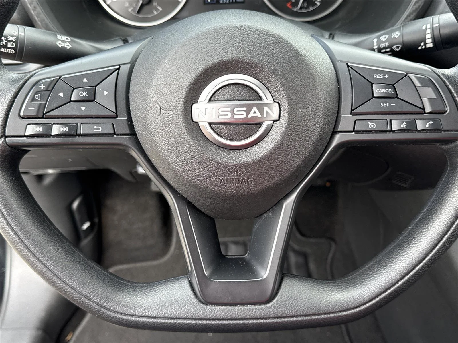 Used 2025 Super Black Nissan S image 11