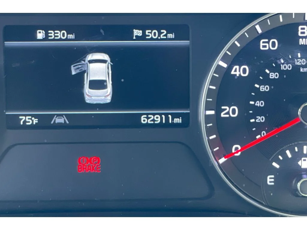 Used 2022 Gravity Gray Kia GT image 38