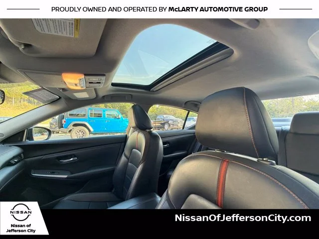 Used 2023 Orange Nissan SR image 23