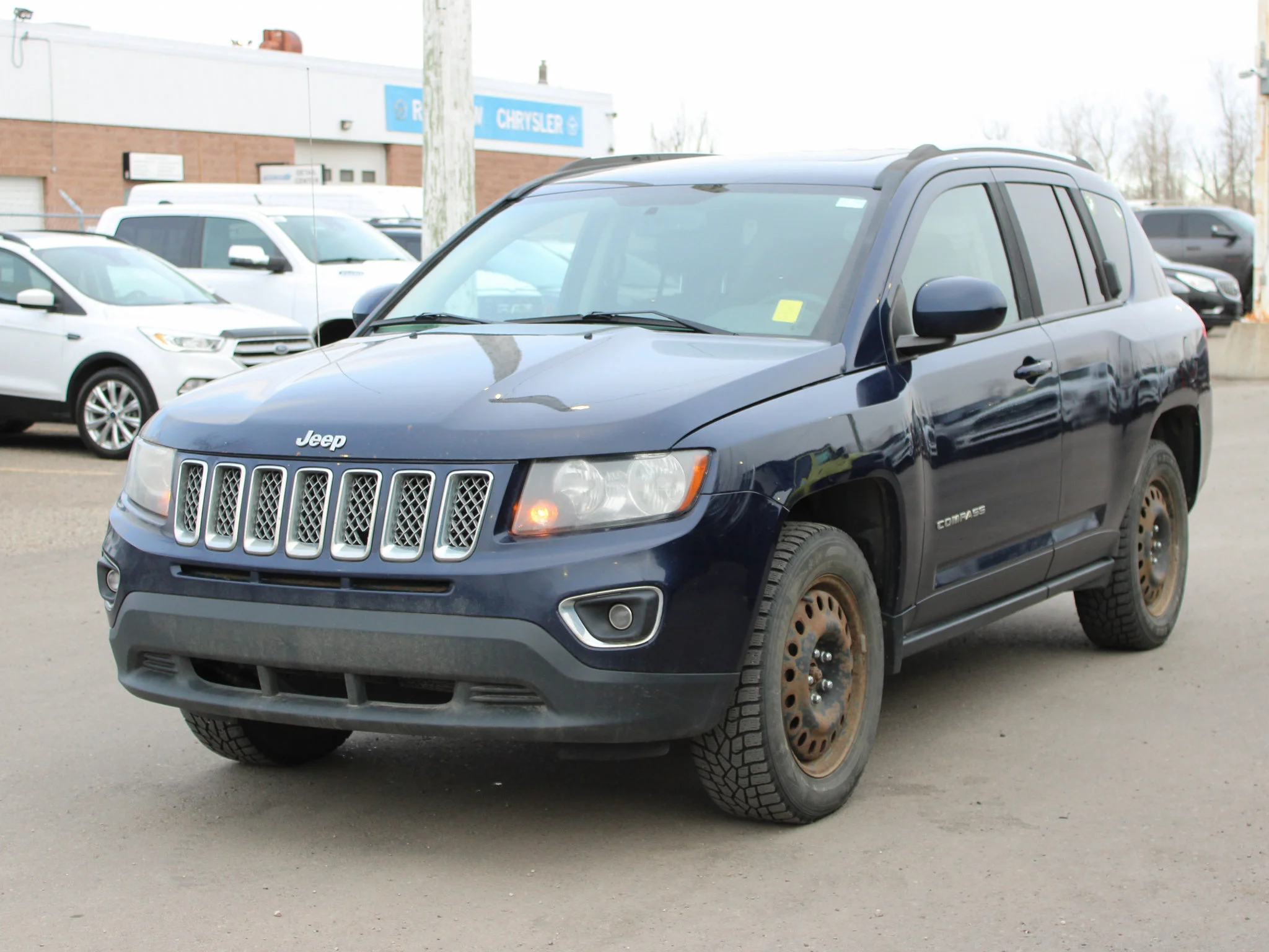 Used 2015 Blue Jeep High Altitude * Mechanic Special | Heated Seats | No Accidents | Remote Start | Backup Camera image 7