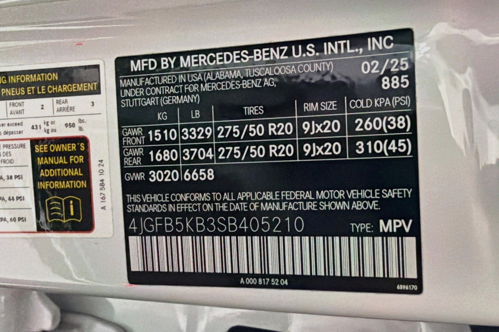 Certified Used 2025 MANUFAKTUR Moonlight White Metallic Mercedes-Benz 450 image 25