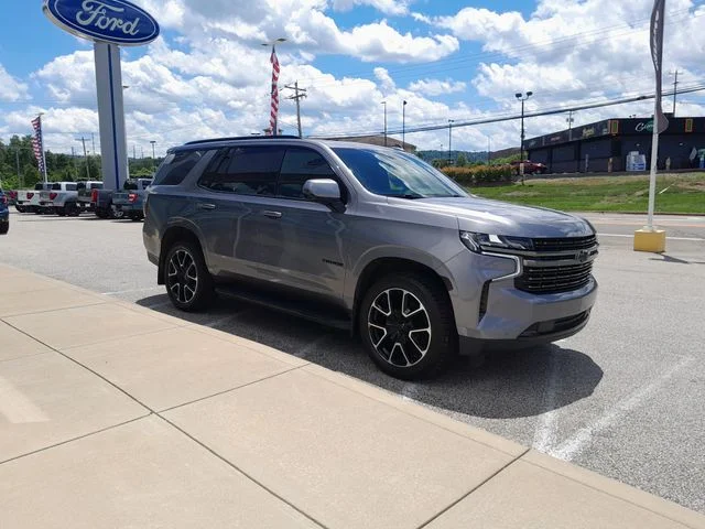 Used 2021 Gray Chevrolet RST image 2
