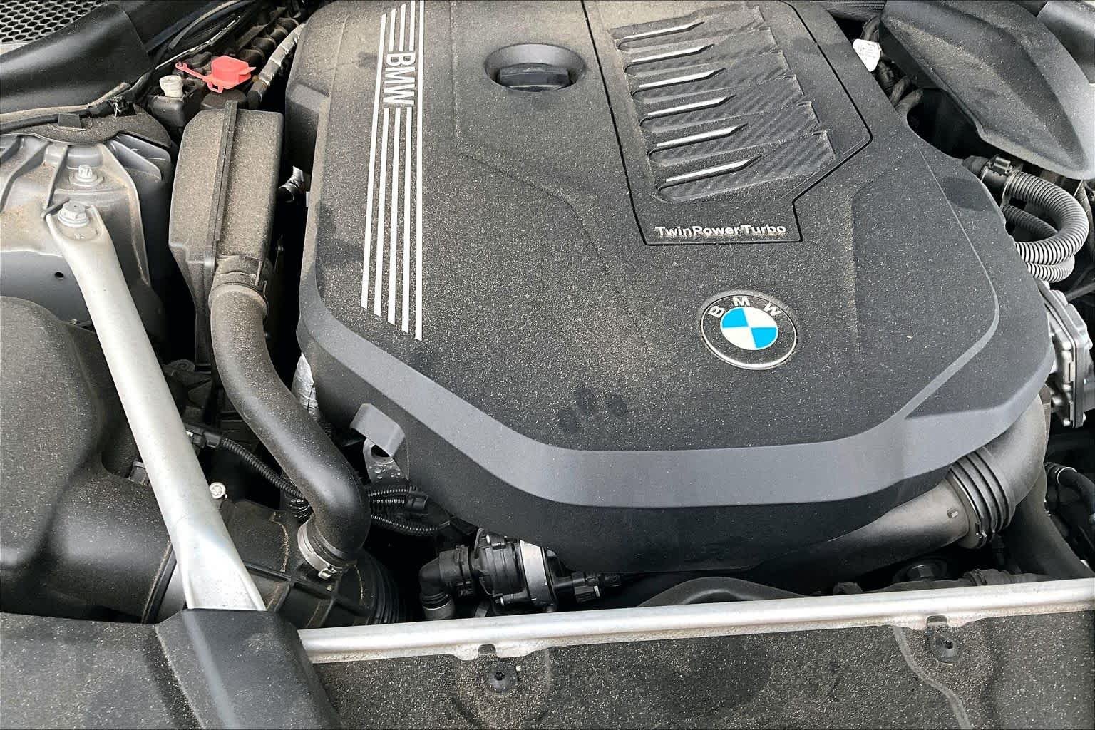 Used 2021 Bernina Grey Amber Effect Metallic BMW 540i image 32