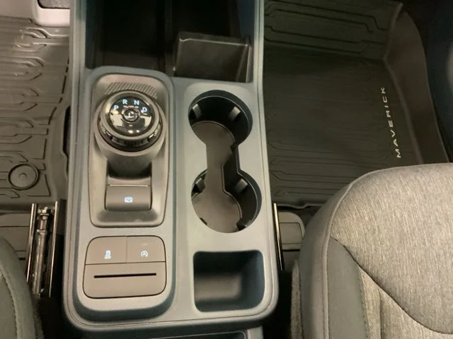 2025 Ford Maverick XLT - Photo 18