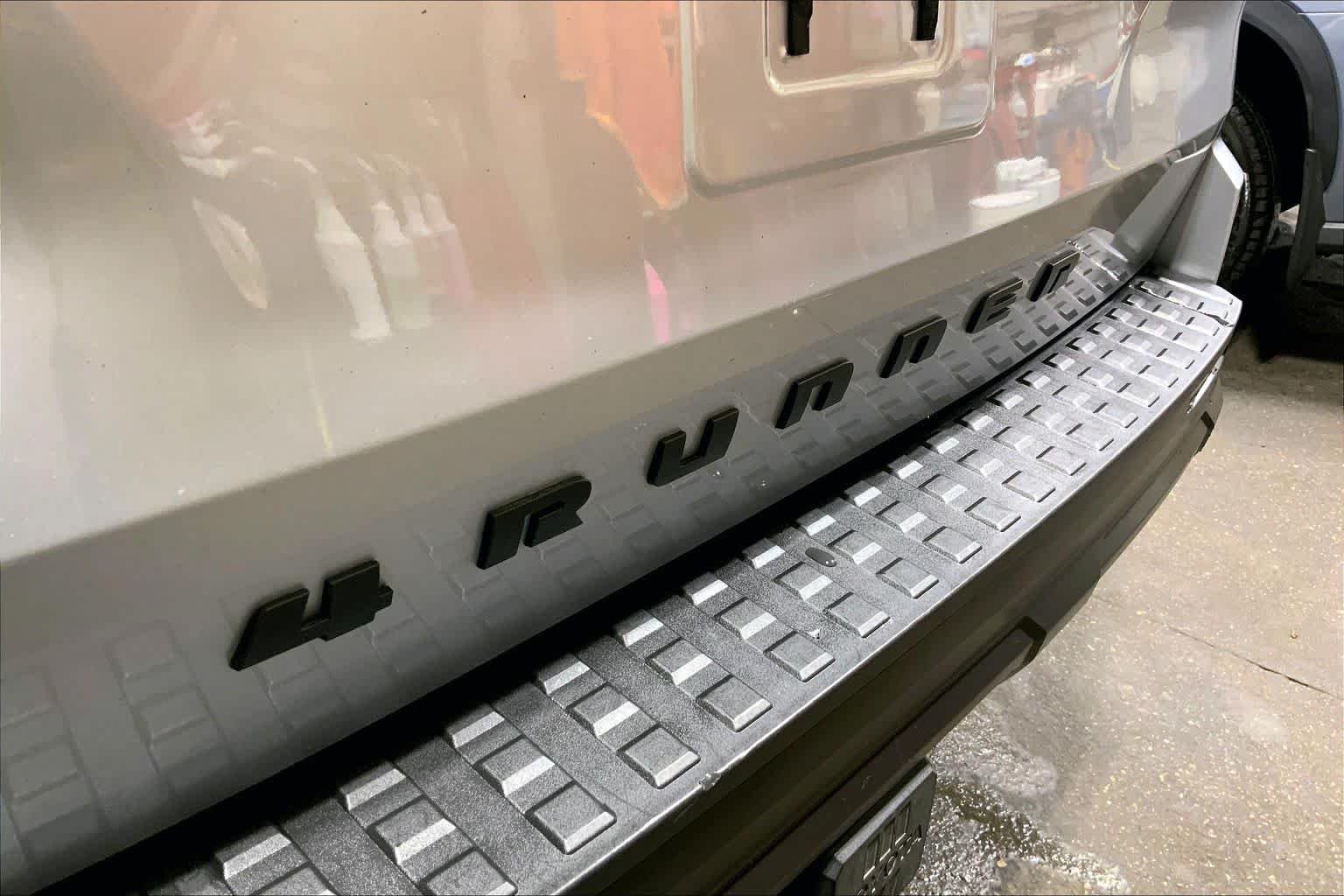 Used 2025 Cutting Edge Toyota SR5 image 10