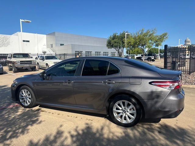 Used 2019 Gray Toyota LE image 8
