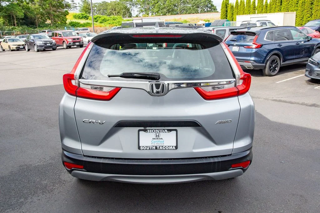 Certified Used 2019 Lunar Silver Metallic Honda LX image 12