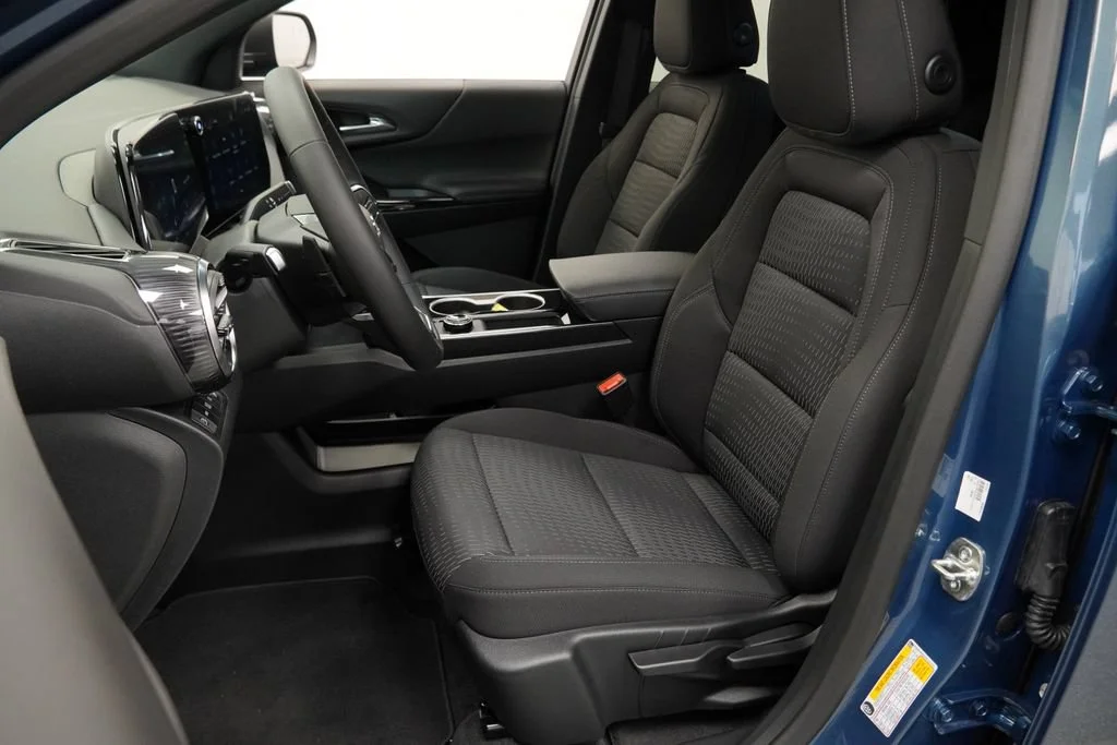 New 2027 Lakeshore Blue Metallic Chevrolet AWD LT image 6