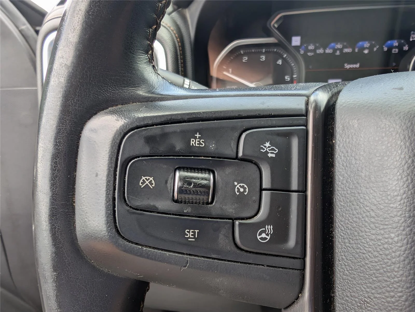 Used 2021 Onyx Black GMC AT4 image 22