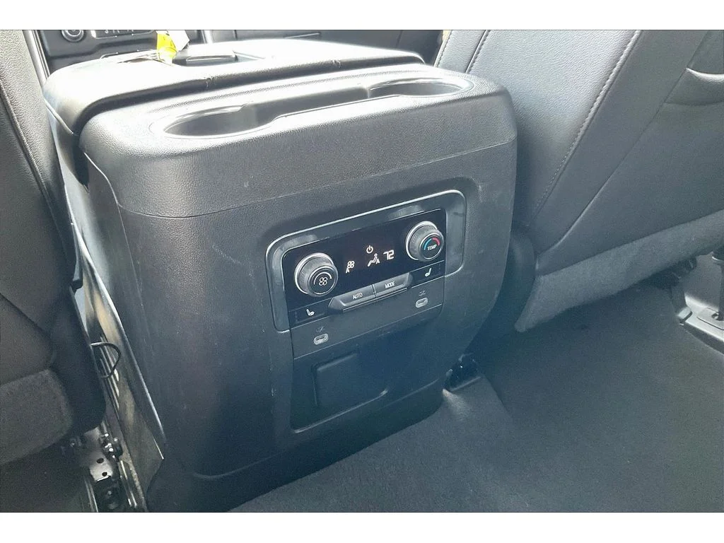Used 2023 Silver Sage Metallic Chevrolet Premier image 23