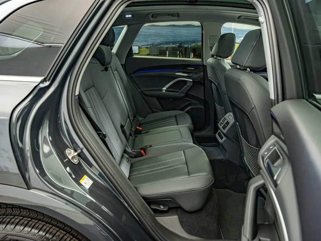 Used 2025 Manhattan Gray Metallic Audi 2.0T Premium Plus image 32