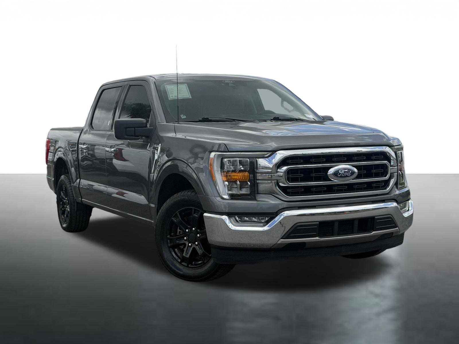 2021 Ford F-150 XLT SuperCrew 5-1/2 Box's photo