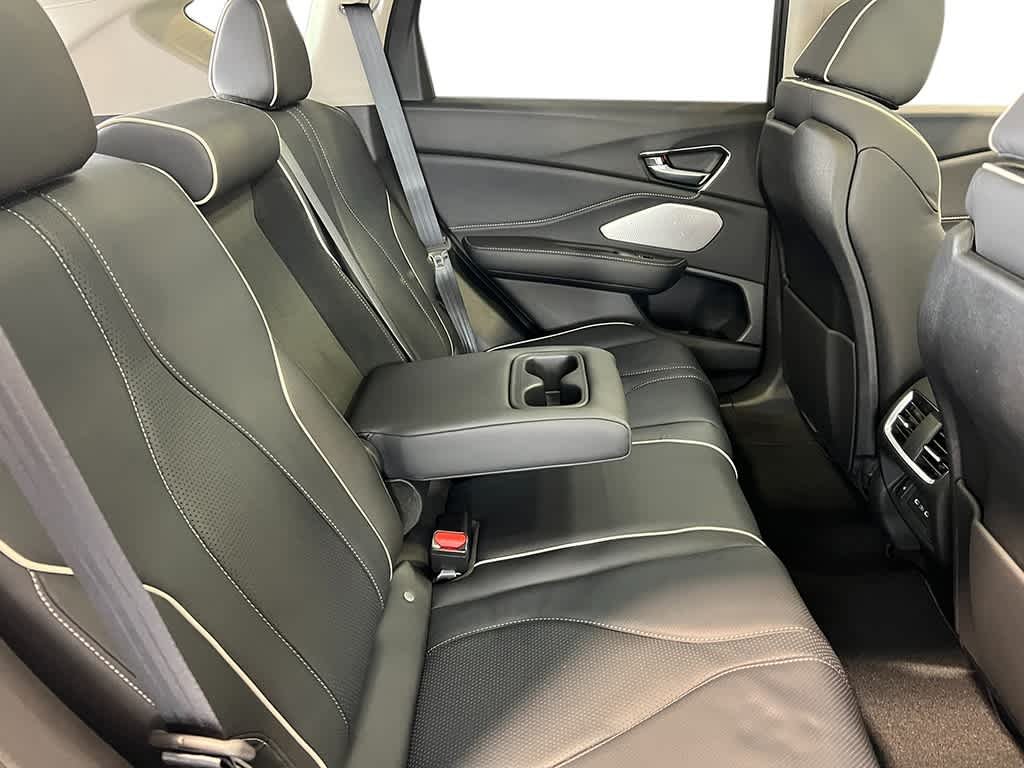 New 2026 Solar Silver Metallic Acura w/Advance Package image 36
