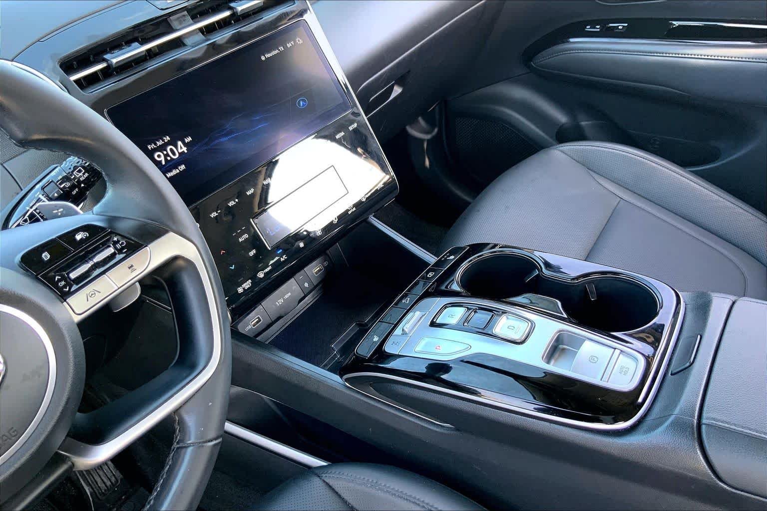 Used 2024 Black Pearl Hyundai SEL Convenience image 16