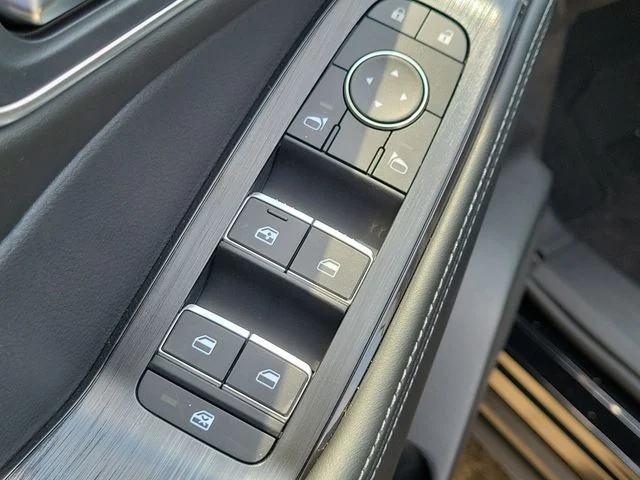 2026 Nissan Rogue Platinum - Photo 18