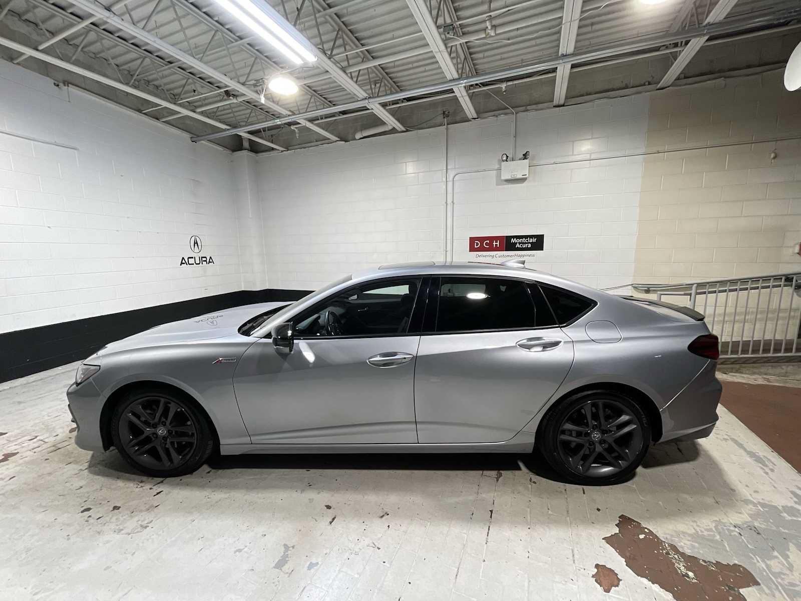 Certified Used 2024 Lunar Silver Metallic Acura w/A-Spec Package image 30