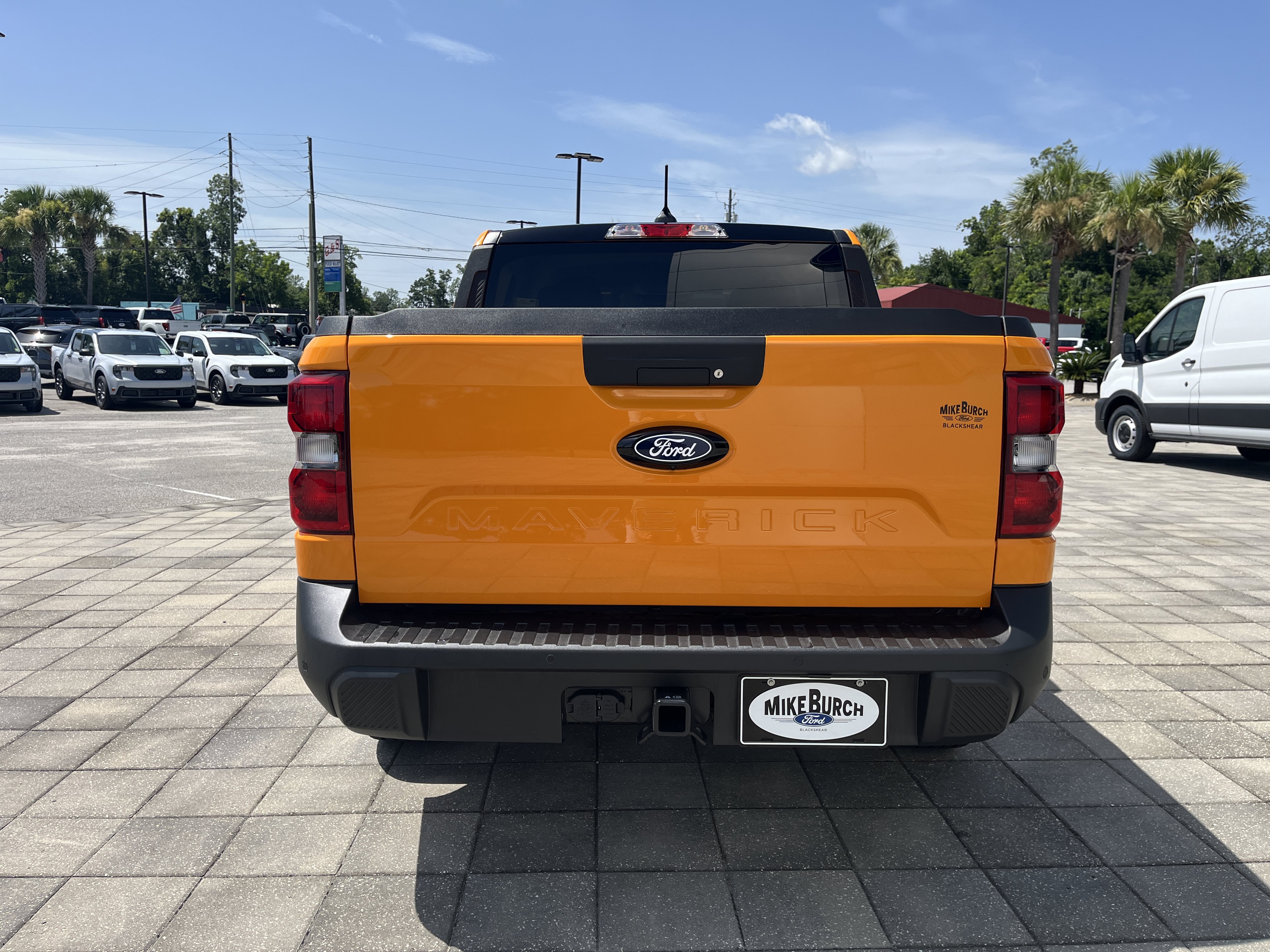 New 2026 Orange Fury Metallic Tri-Coat Ford XLT image 5