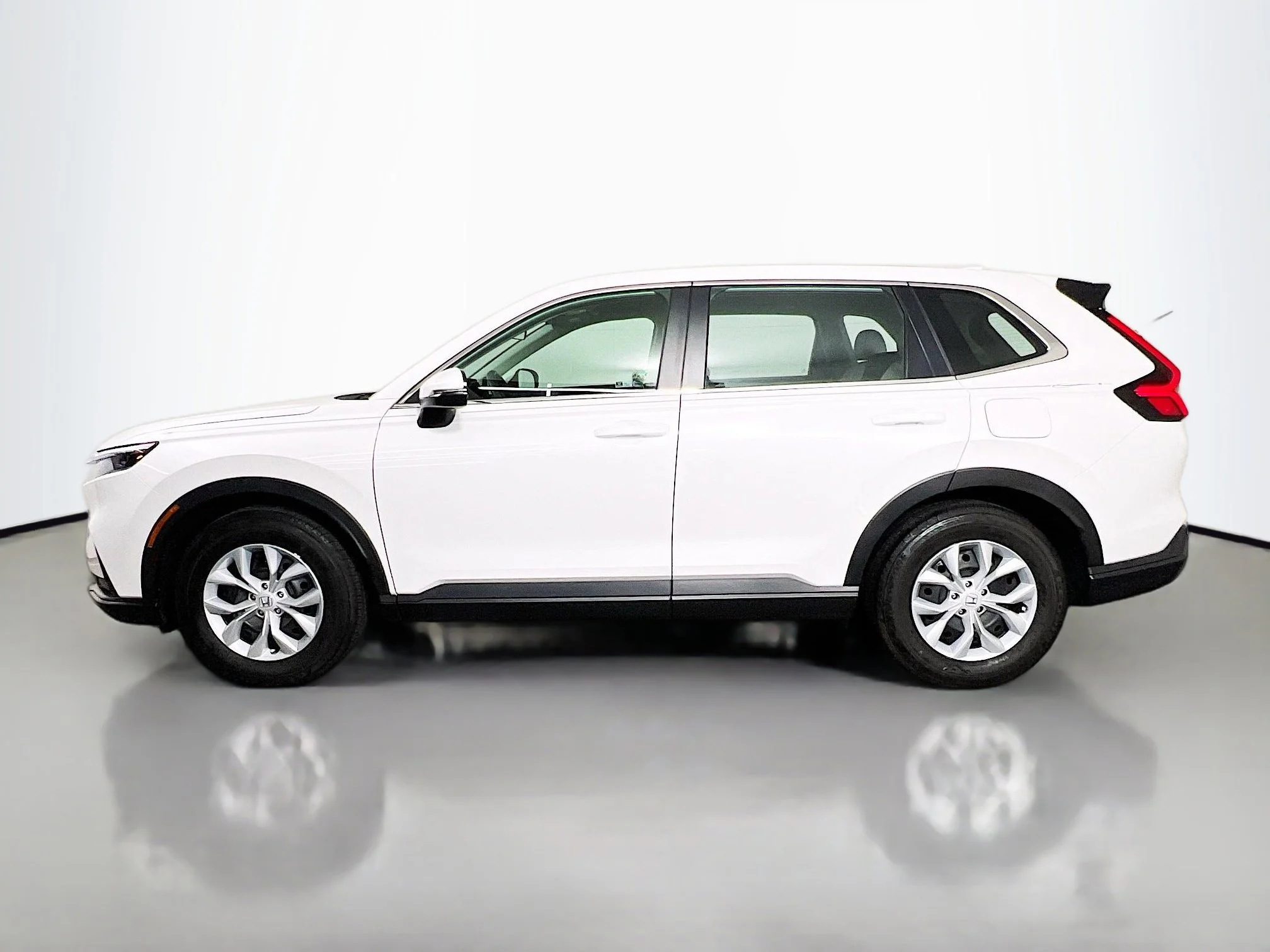 Certified Used 2024 Platinum White Pearl Honda 1.5T 2WD LX image 35