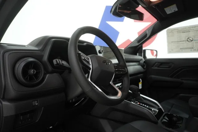 2026 Chevrolet Colorado Trail Boss - Photo 19