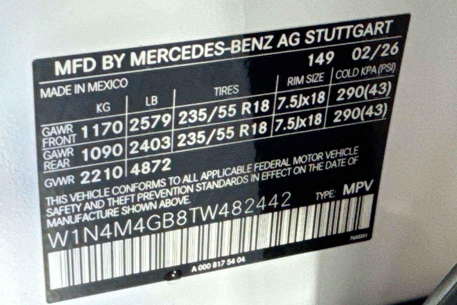 New 2026 Polar White Mercedes-Benz GLB 250 image 30