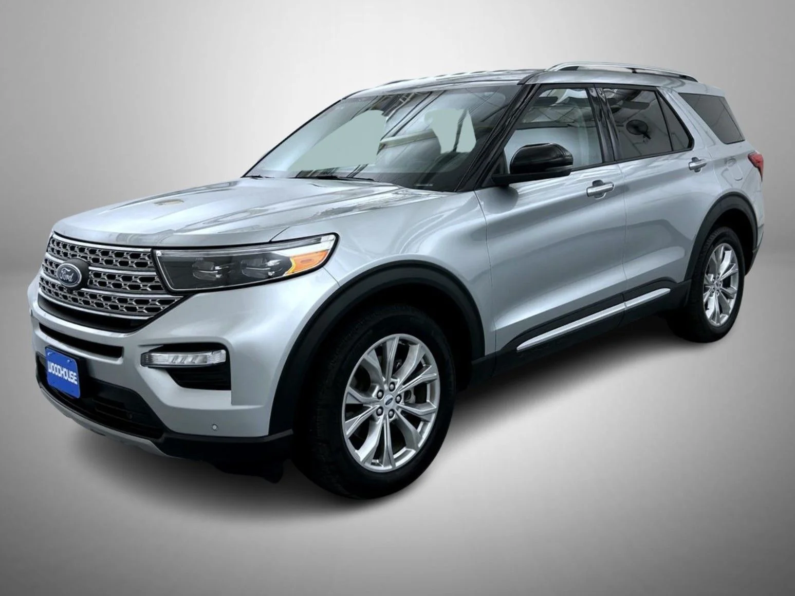 Used 2024 Silver Ford Limited image 1