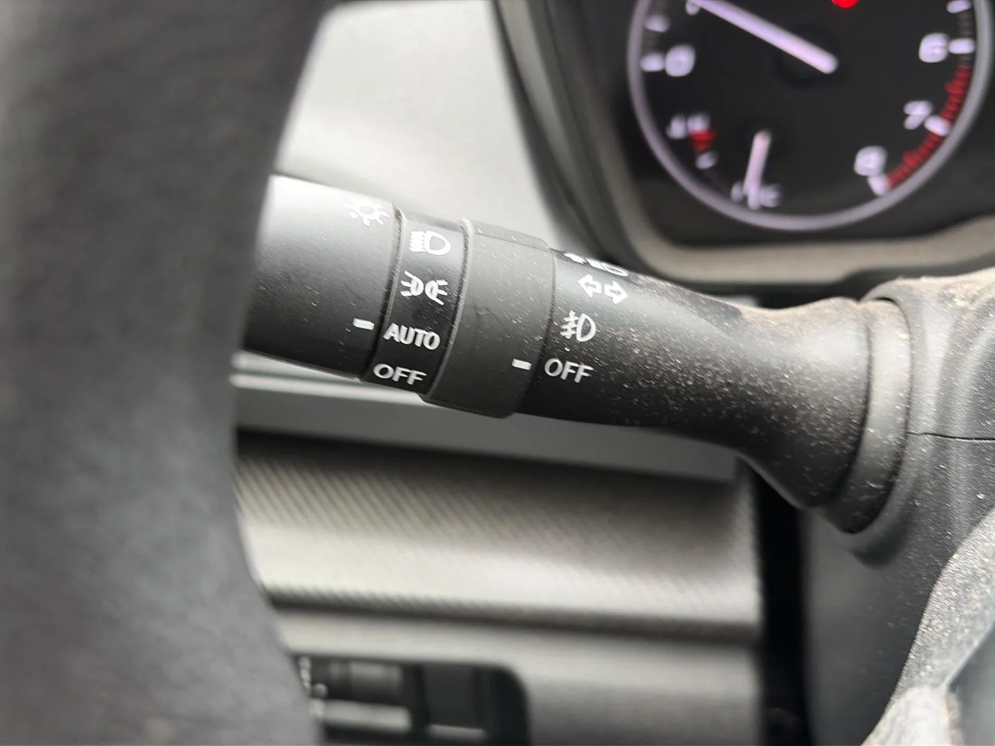 Used 2024 Horizon Blue Pearl Subaru Premium image 16