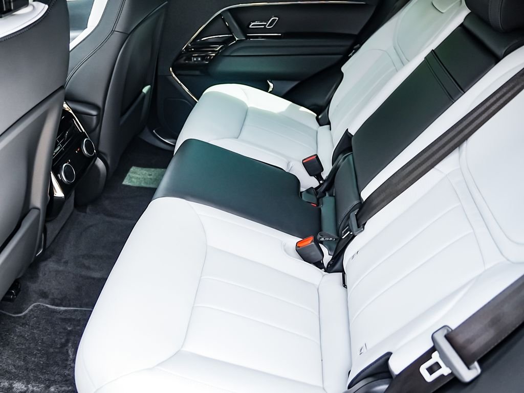 New 2026 Black Land Rover Dynamic SE image 25