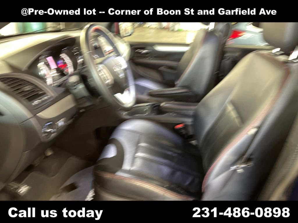 Used 2016 Blue Dodge R/T image 14